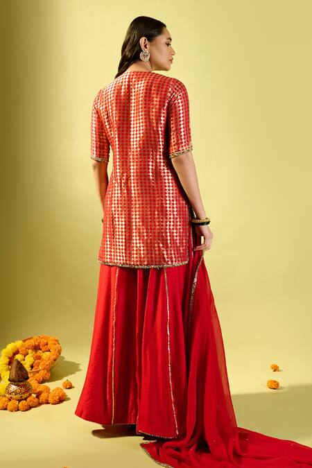 Komal Shah_Red Cotton Embroidery Round Neck Designer Kurta Palazzo Set _Online_at_Aza_Fashions