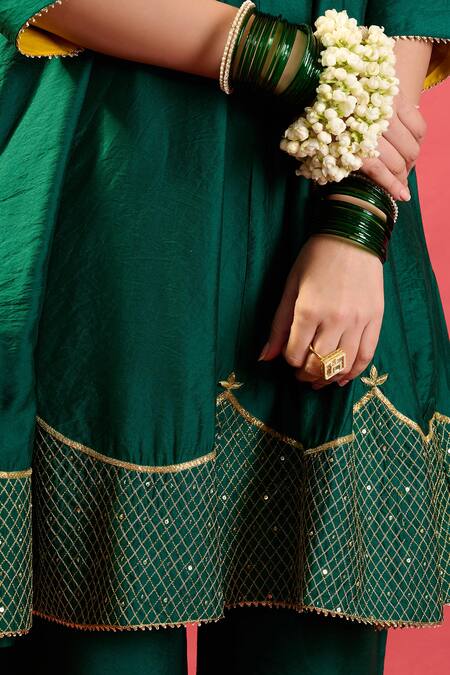 Shop_Komal Shah_Rust Silk, Chanderi, Organza Embroidery Round Jaal Shoulder Kurta And Pant Set _Online_at_Aza_Fashions