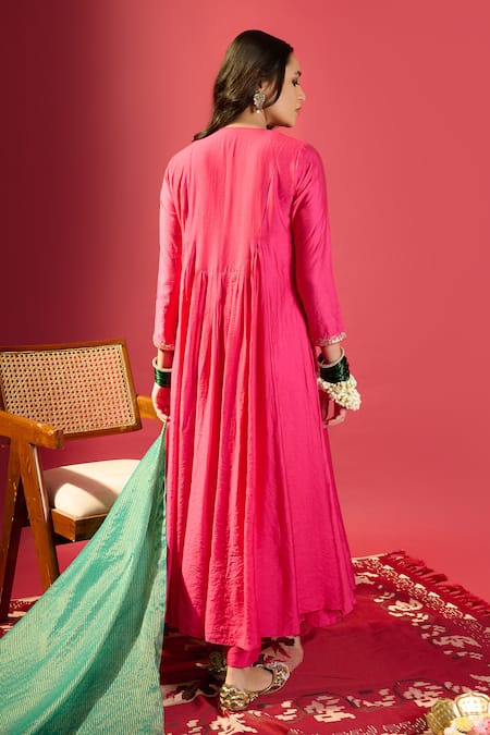 Shop_Komal Shah_Pink Cotton Beads Open Neck Gathered Kurta Set With Green Dupatta _at_Aza_Fashions