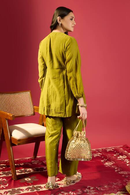 Komal Shah_Green Chanderi Embroidery Round Neck Rose Pink Co-ord Set _Online_at_Aza_Fashions