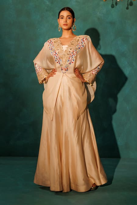 Vinita Bhansali Chandani Chic Cape Set 