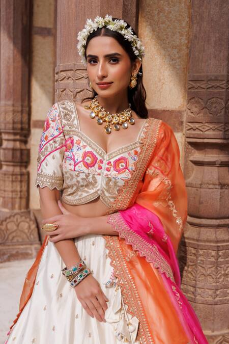 Shop_Vinita Bhansali_Cream Silk, Chiffon Tassels, Embroidery Sweetheart Designer Lehenga Set With _Online_at_Aza_Fashions