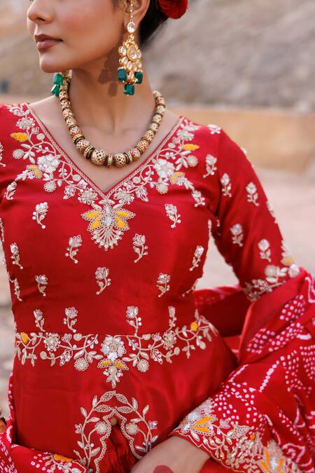 Buy_Vinita Bhansali_Red Silk, Chiffon Embroidery, Sequins, Zari Designer Noor Fusion Lehenga Set_Online_at_Aza_Fashions