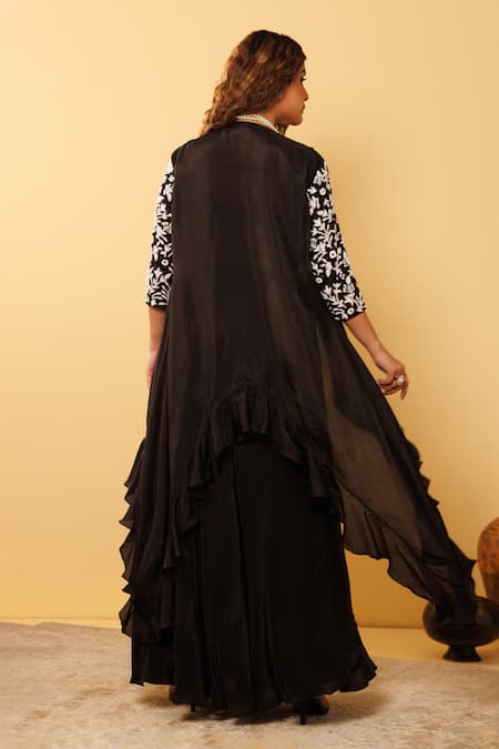 Shop Vinita Bhansali Black Embroidery, Pearls Open Neck, Starlit Jacket Fusion Set at Aza Fashions Shop_Vinita Bhansali_Black Embroidery, Pearls Open Neck, Starlit Jacket Fusion Set_at_Aza_Fashions