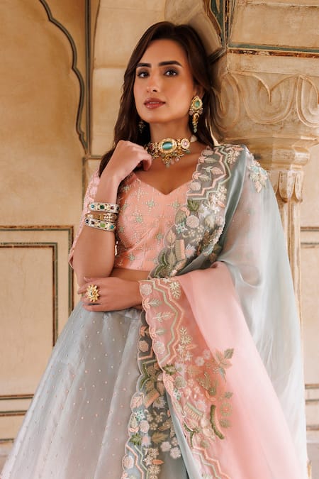 Buy Vinita Bhansali Pink , Satin, Organza Sequins, Cut Work, Ghazal Dual-toned Lehenga Set Online at Aza Fashions Buy_Vinita Bhansali_Pink , Satin, Organza Sequins, Cut Work, Ghazal Dual-toned Lehenga Set_Online_at_Aza_Fashions