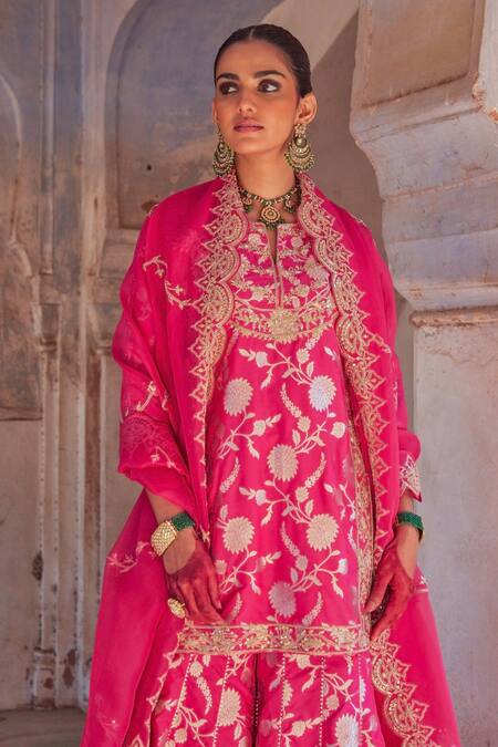 Vinita Bhansali Pink , Organza Sequins Round Neck Gulabo Banarasi Gharara Set Online at Aza Fashions Vinita Bhansali_Pink , Organza Sequins Round Neck Gulabo Banarasi Gharara Set _Online_at_Aza_Fashions