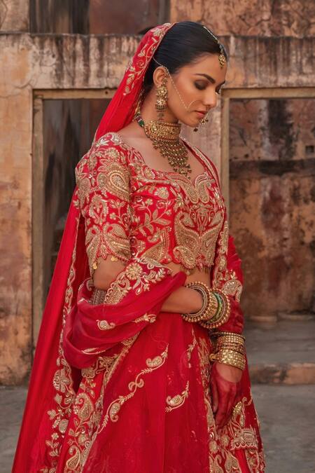 Buy_Vinita Bhansali_Red Silk Embroidery Round Neck Maharani Lehenga Set _Online_at_Aza_Fashions