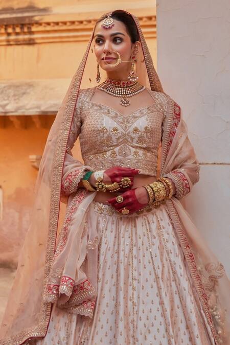 Shop_Vinita Bhansali_Rose Gold , Organza Sequins, Mirrors, Zari Round Shehnaaz Lehenga Set _Online_at_Aza_Fashions