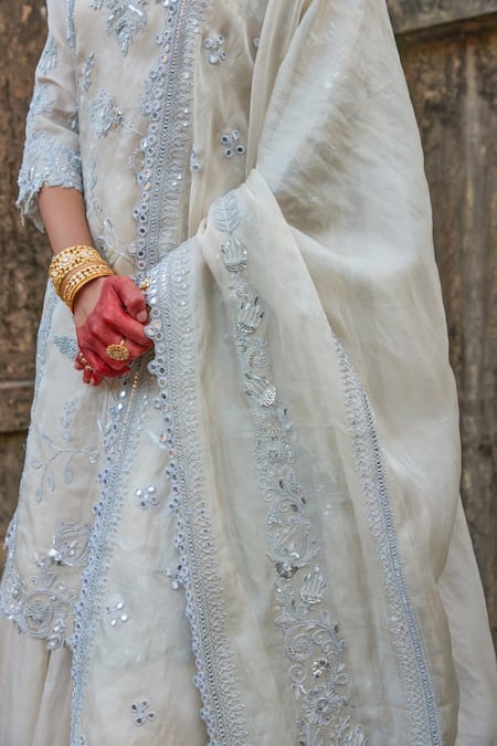 Shop Vinita Bhansali Silver Tissue, Satin Sequins, Mirrors Keyhole Neck Aarna Fusion Set Online at Aza Fashions Shop_Vinita Bhansali_Silver Tissue, Satin Sequins, Mirrors Keyhole Neck Aarna Fusion Set _Online_at_Aza_Fashions