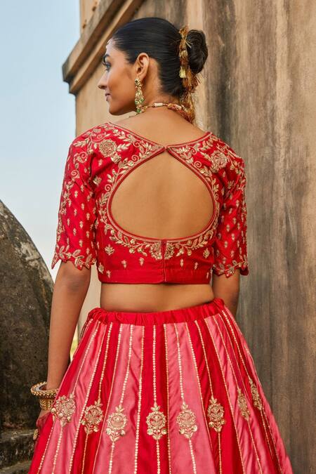 Buy Vinita Bhansali Red , Organza Sequins, Embroidery Round Neck Nura Lehenga Set Online at Aza Fashions Buy_Vinita Bhansali_Red , Organza Sequins, Embroidery Round Neck Nura Lehenga Set _Online_at_Aza_Fashions