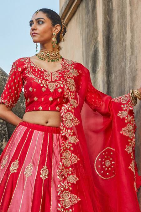 Shop Vinita Bhansali Red , Organza Sequins, Embroidery Round Neck Nura Lehenga Set Online at Aza Fashions Shop_Vinita Bhansali_Red , Organza Sequins, Embroidery Round Neck Nura Lehenga Set _Online_at_Aza_Fashions