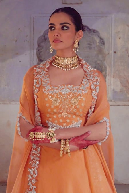 Buy Vinita Bhansali Orange , Organza Sequins, Zari Square Neck Cape Lehenga Set Online at Aza Fashions Buy_Vinita Bhansali_Orange , Organza Sequins, Zari Square Neck Cape Lehenga Set _Online_at_Aza_Fashions