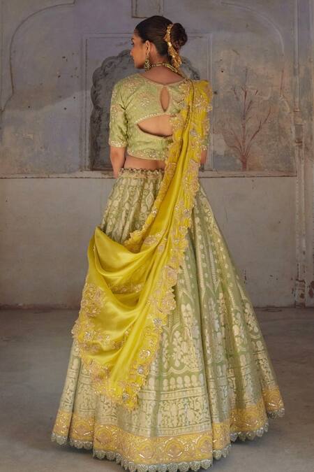 Shop Vinita Bhansali Green Brocade, Chiffon Embroidery, Sequins Banarasi Lehenga Set With Blouse at Aza Fashions Shop_Vinita Bhansali_Green Brocade, Chiffon Embroidery, Sequins Banarasi Lehenga Set With Blouse_at_Aza_Fashions
