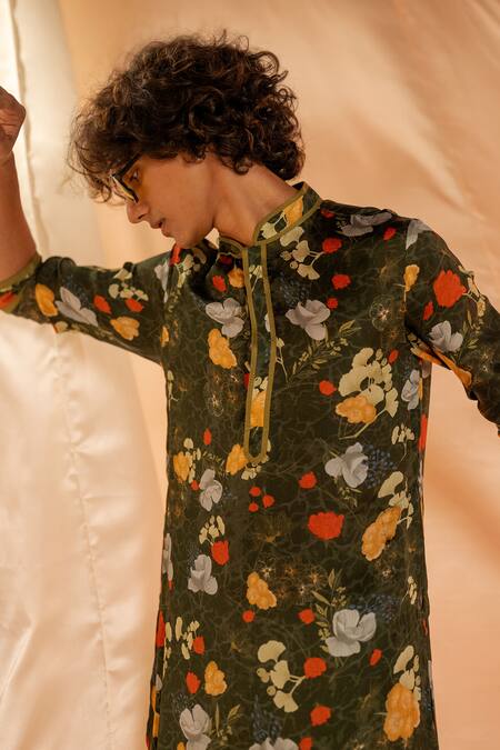 Shop Label Shristi Chetani Green Cotton Floral Print Kurta Set Online at Aza Fashions Shop_Label Shristi Chetani_Green Cotton Floral Print Kurta Set_Online_at_Aza_Fashions