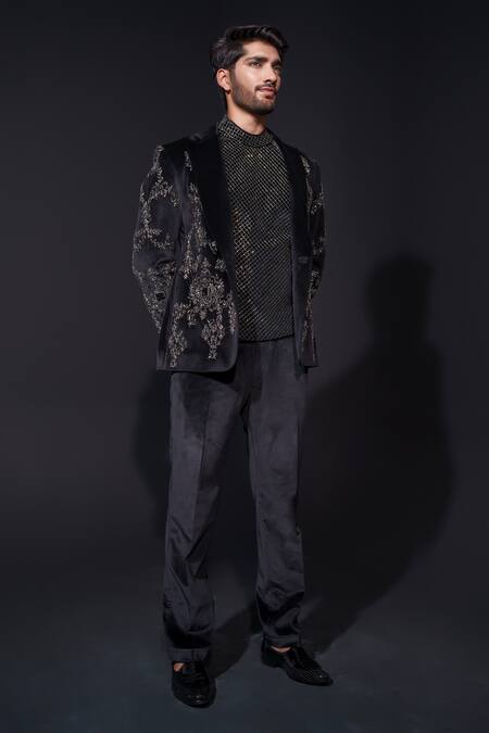 Niloufer By Aasif Ally Black Silk, Velvet Embroidery Zardozi Suit Online at Aza Fashions Niloufer By Aasif Ally_Black Silk, Velvet Embroidery Zardozi Suit _Online_at_Aza_Fashions