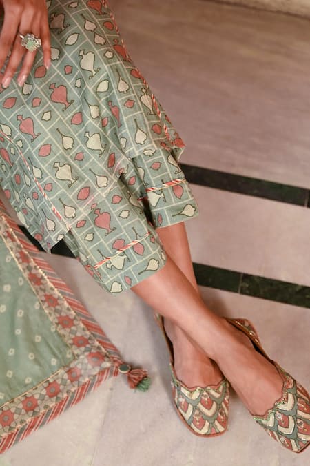 Shop_Baise Gaba_Green Embroidery Round Neck Neel Kamal Printed Kurta Set _Online_at_Aza_Fashions