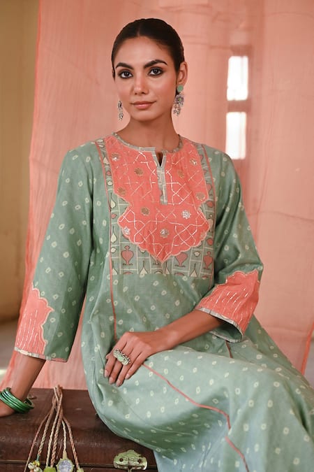 Shop_Baise Gaba_Green Cotton Embroidery Round Neck Sanganeri Bandhej Print Kurta Set _Online_at_Aza_Fashions