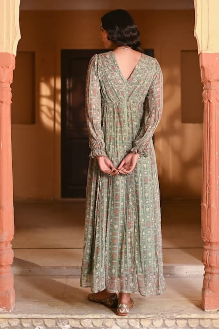 Shop Baise Gaba Green Chiffon V-neck Vase Print Pleated Maxi Dress at Aza Fashions Shop_Baise Gaba_Green Chiffon V-neck Vase Print Pleated Maxi Dress _at_Aza_Fashions