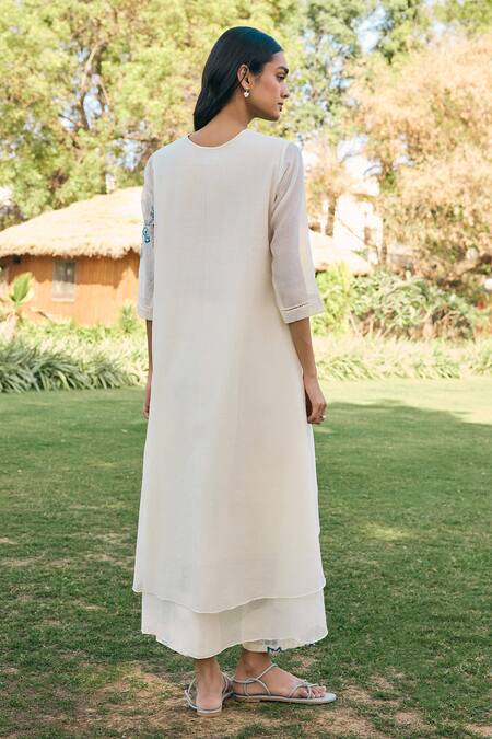 Shop_Vaayu_Off White Muslin, Cotton Embroidery, Applique Round Neck Pearl Co-ord Set _at_Aza_Fashions