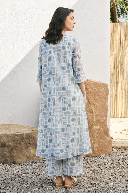 Shop_Vaayu_Blue Muslin, Cotton Embroidery Round Neck Floral Printed Powder Co-ord Set _at_Aza_Fashions