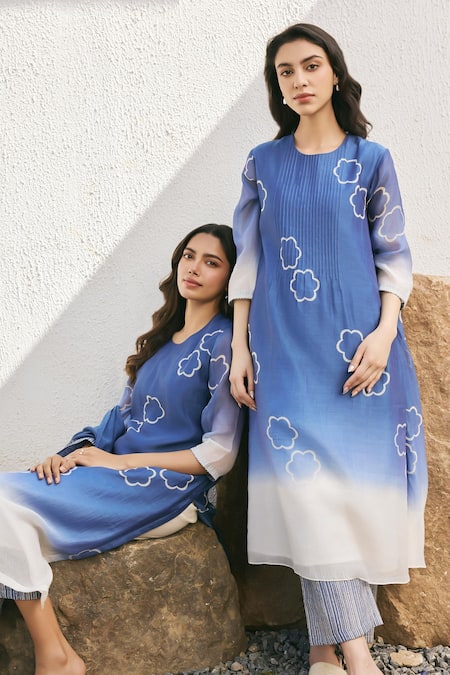 Shop_Vaayu_Blue Muslin, Cotton Round Neck Ocean Printed Kurta Set _Online_at_Aza_Fashions