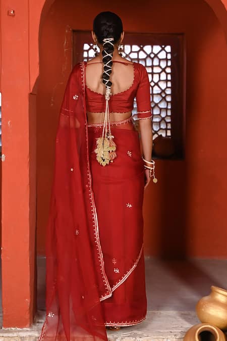 Baise Gaba Gulabi Surkh Designer Saree With Unstitched Blouse Piece 