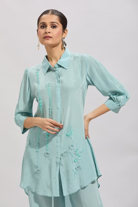 Buy_Samyukta Singhania_Blue Applique Collared Kurta Set 