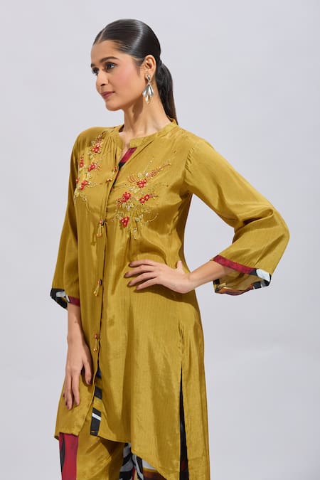 Buy_Naintara Bajaj_Yellow Muslin Embroidery Mandarin Collar Kurta And Printed Pant Set _Online_at_Aza_Fashions
