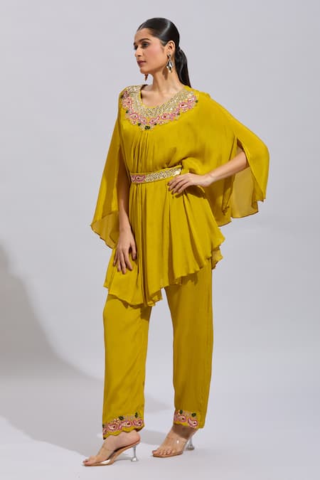 Samyukta Singhania_Yellow Chiffon Embroidery, Sequins Round Neck Hand Kurta Set _Online_at_Aza_Fashions