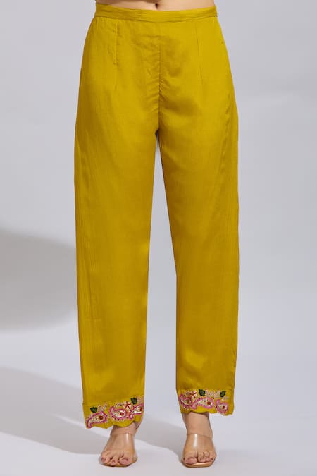 Samyukta Singhania_Yellow Chiffon Embroidery, Sequins Round Neck Hand Kurta Set _at_Aza_Fashions