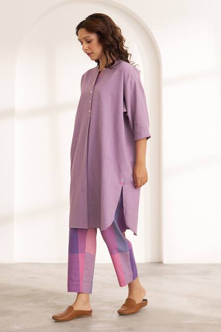 Buy_Vaaya_Lilac Cotton Collared Handwoven Kurta And Nubra Pants Set_Online_at_Aza_Fashions