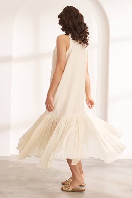 Buy_Vaaya_Off White Cotton Tassels Round Neck Crushed Mul Maxi Dress _Online_at_Aza_Fashions