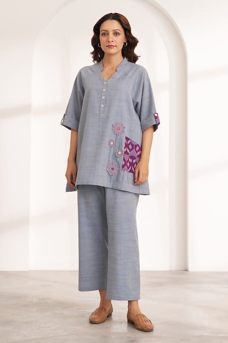 Vaaya_Blue Cotton Embroidery Split V-neck Morning Glory Floral Applique Co-ord Set _Online_at_Aza_Fashions