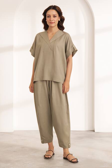 Vaaya Olive Green Tencel V-neck Light Co-ord Set Online at Aza Fashions Vaaya_Olive Green Tencel V-neck Light Co-ord Set_Online_at_Aza_Fashions