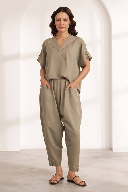 Buy Vaaya Olive Green Tencel V-neck Light Co-ord Set Online at Aza Fashions Buy_Vaaya_Olive Green Tencel V-neck Light Co-ord Set_Online_at_Aza_Fashions