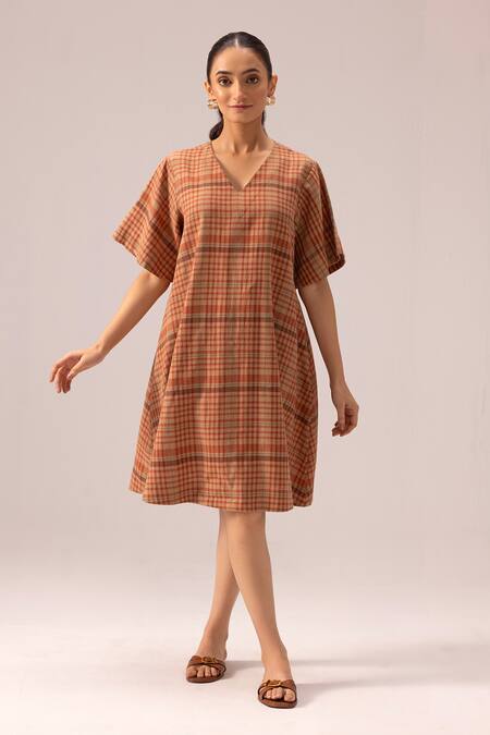 Buy Label Shreya Sharma Brown Cotton V-neck Plaid Short Dress Online at Aza Fashions Buy_Label Shreya Sharma_Brown Cotton V-neck Plaid Short Dress_Online_at_Aza_Fashions