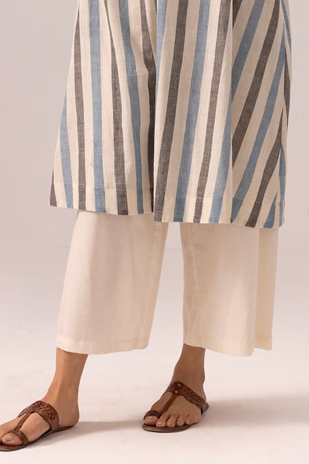 Shop Label Shreya Sharma White Cotton Mandarin Collar Striped Handwoven Kurta Set Online at Aza Fashions Shop_Label Shreya Sharma_White Cotton Mandarin Collar Striped Handwoven Kurta Set _Online_at_Aza_Fashions