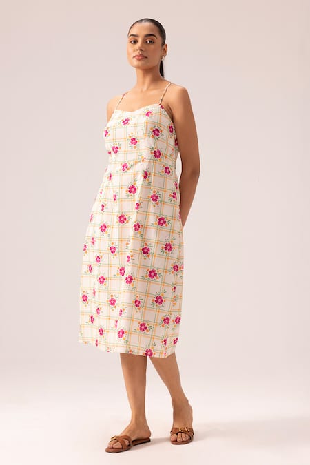 Buy_Label Shreya Sharma_White Cotton Tassels Sweetheart Neck Floral Print Backless Midi Dress _Online_at_Aza_Fashions