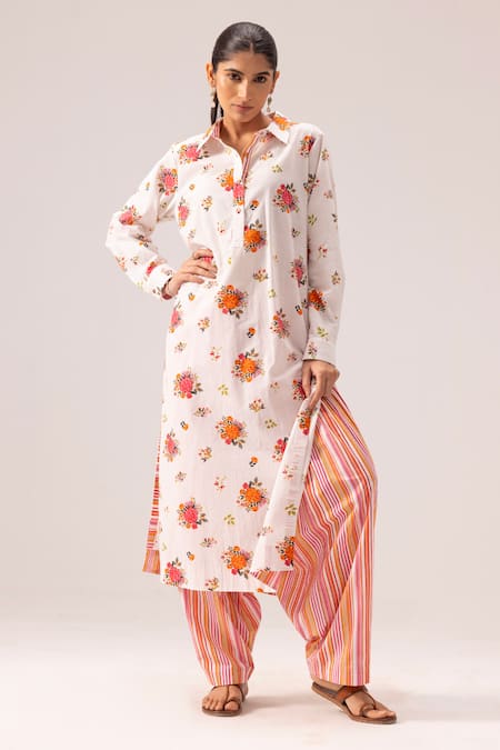 Buy_Label Shreya Sharma_White Cotton Collared Floral Print Kurta Set _Online_at_Aza_Fashions