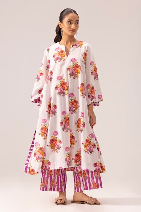 Label Shreya Sharma_White Cotton Round Neck Floral Print Kurta Set _Online_at_Aza_Fashions