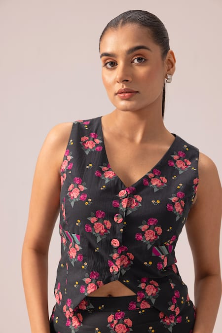 Label Shreya Sharma_Black Cotton V-neck Floral Print Vest Top And Drawstring Pants Set _Online_at_Aza_Fashions