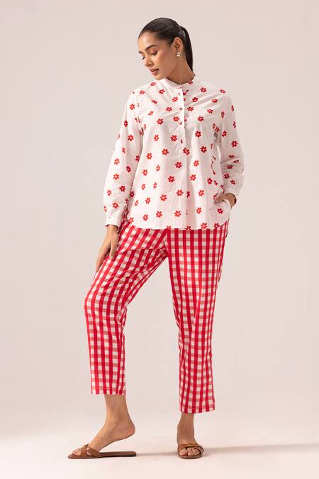 Buy Label Shreya Sharma White , Satin Embroidery Collared Floral Print Pant Set Online at Aza Fashions Buy_Label Shreya Sharma_White , Satin Embroidery Collared Floral Print Pant Set _Online_at_Aza_Fashions