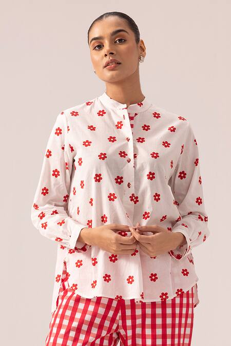 Shop Label Shreya Sharma White , Satin Embroidery Collared Floral Print Pant Set Online at Aza Fashions Shop_Label Shreya Sharma_White , Satin Embroidery Collared Floral Print Pant Set _Online_at_Aza_Fashions