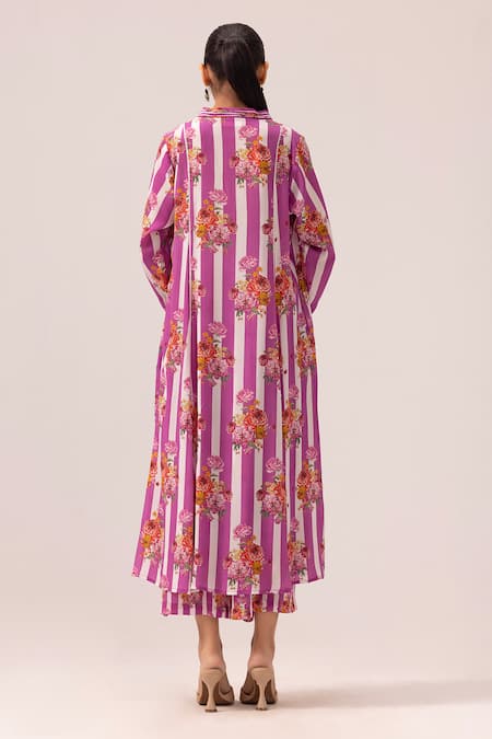 Shop Label Shreya Sharma Pink Crepe V-neck Floral Print Kurta Set at Aza Fashions Shop_Label Shreya Sharma_Pink Crepe V-neck Floral Print Kurta Set _at_Aza_Fashions