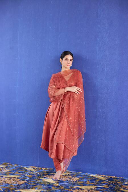 Buy Sarang Kaur Orange Cotton, Chiffon Sequins, Embroidery V-neck Hand Kaftan Suit Buy_Sarang Kaur_Orange Cotton, Chiffon Sequins, Embroidery V-neck Hand Kaftan Suit