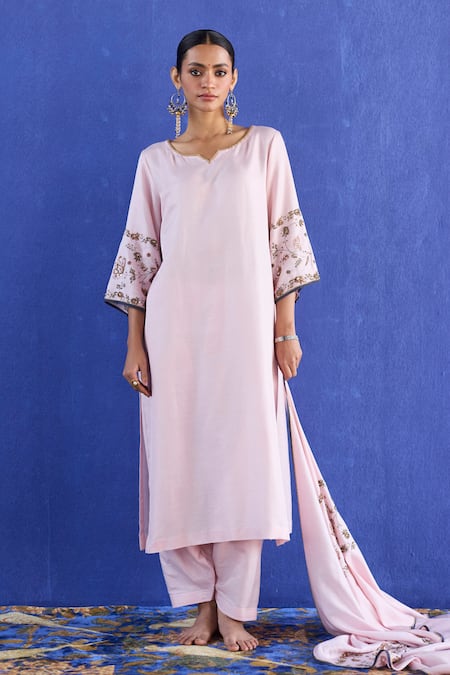 Shop Sarang Kaur Pink Cotton Embroidery V-neck Hand Kurta Set Online at Aza Fashions Shop_Sarang Kaur_Pink Cotton Embroidery V-neck Hand Kurta Set _Online_at_Aza_Fashions