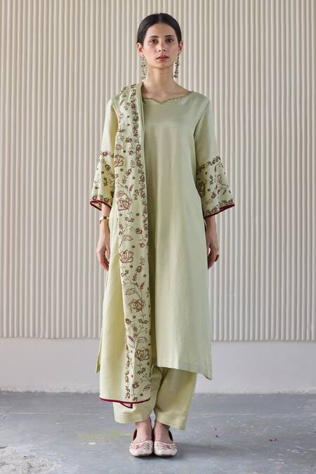 Buy_Sarang Kaur_Green Cotton Embroidery V-neck Hand Noori Kurta Set _Online_at_Aza_Fashions