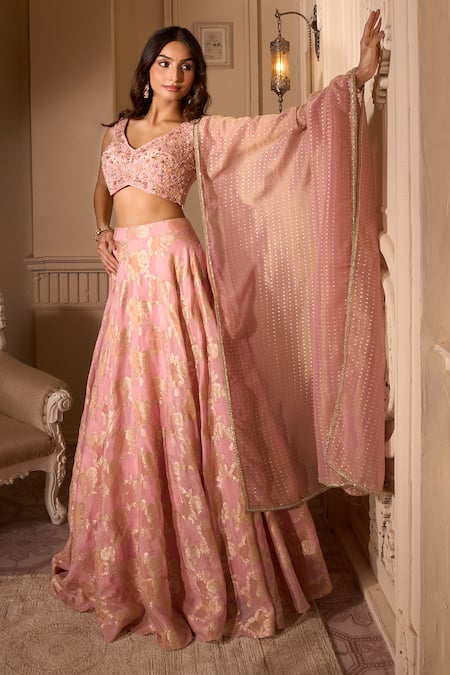 Buy_Aariyana Couture_Pink Silk Beads V-neck Floral Woven Motifs Lehenga Set