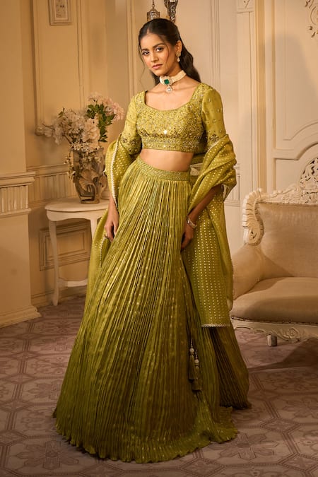 Shop_Aariyana Couture_Green Brocade, Silk Sequins, Embroidery Square Woven Floral Banarasi Lehenga Set _Online_at_Aza_Fashions