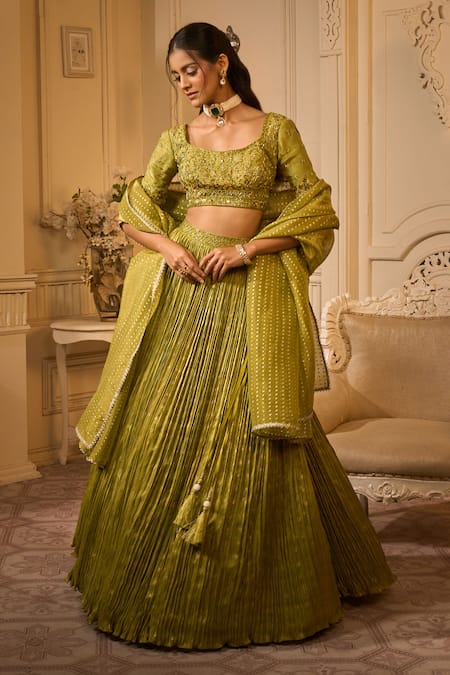 Aariyana Couture Woven Floral Banarasi Lehenga Set 